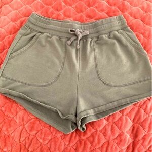 “Ambiance” Adjustable Green Shorts 🩳